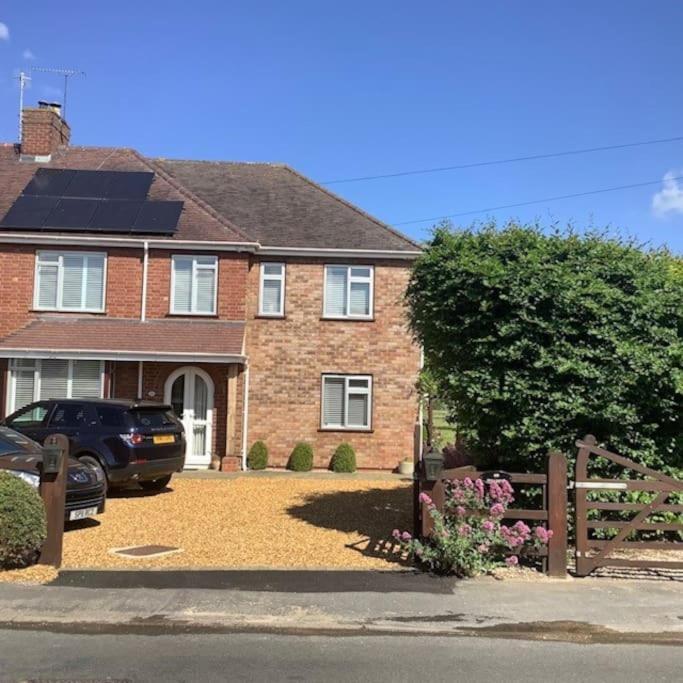 Cotswold Edge Guest Suite With Broadway Hill View Badsey 外观 照片